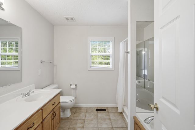 6367 Medley Amonette Rd, Buffalo Valley, TN 38548