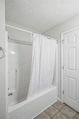 6367 Medley Amonette Rd, Buffalo Valley, TN 38548