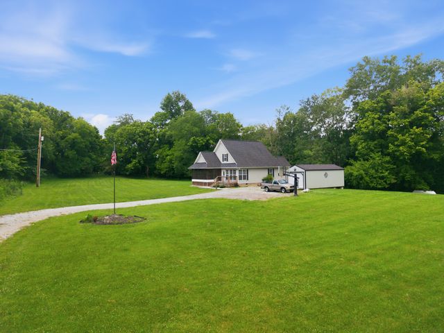 6367 Medley Amonette Rd, Buffalo Valley, TN 38548