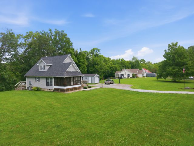 6367 Medley Amonette Rd, Buffalo Valley, TN 38548