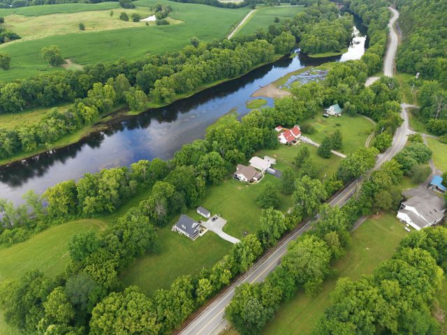 6367 Medley Amonette Rd, Buffalo Valley, TN 38548