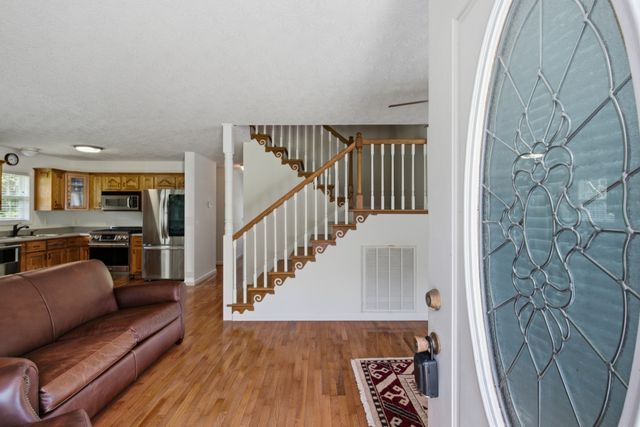6367 Medley Amonette Rd, Buffalo Valley, TN 38548