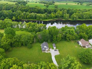 6367 Medley Amonette Rd, Buffalo Valley, TN 38548