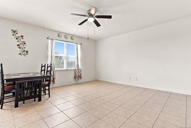 6187 Poinsettia, New Braunfels, TX 78132