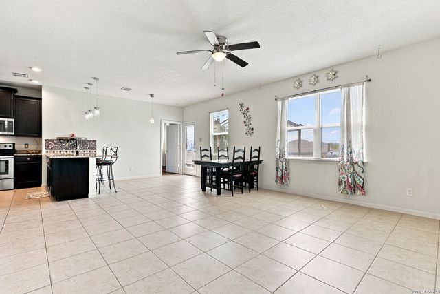 6187 Poinsettia, New Braunfels, TX 78132