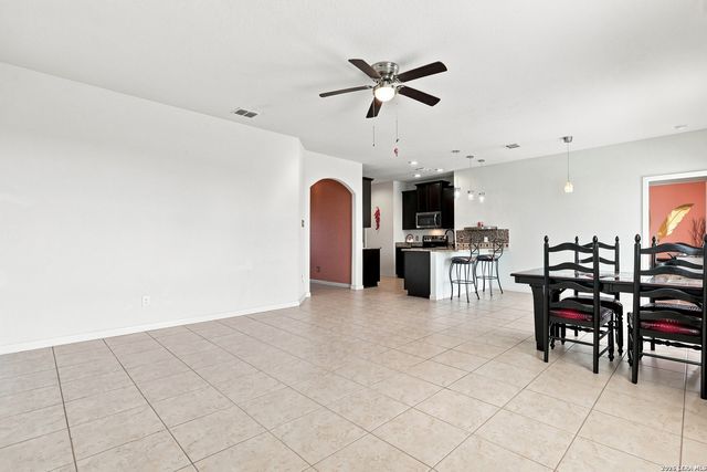 6187 Poinsettia, New Braunfels, TX 78132