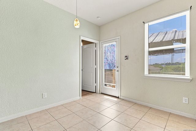 6187 Poinsettia, New Braunfels, TX 78132