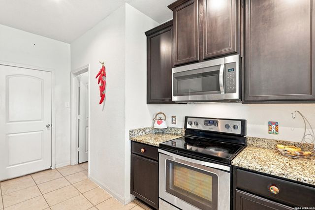 6187 Poinsettia, New Braunfels, TX 78132