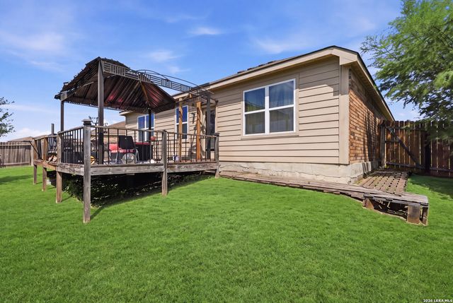 6187 Poinsettia, New Braunfels, TX 78132