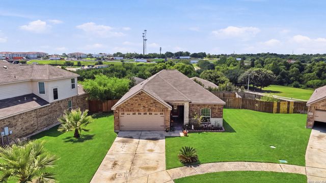 6187 Poinsettia, New Braunfels, TX 78132