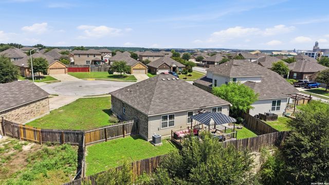 6187 Poinsettia, New Braunfels, TX 78132