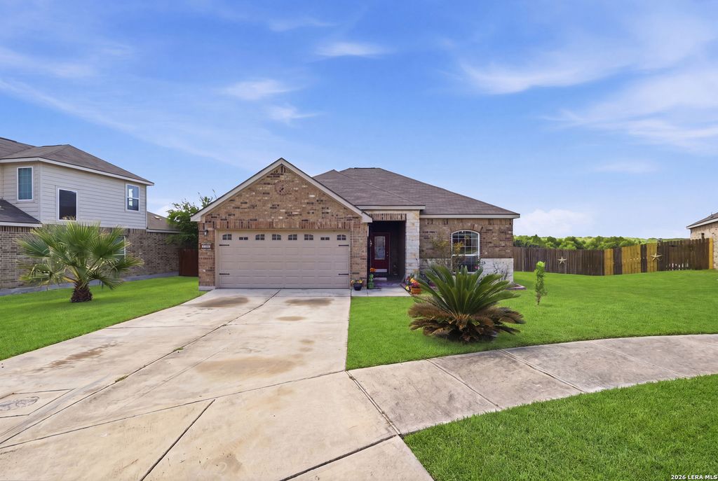 6187 Poinsettia, New Braunfels, TX 78132