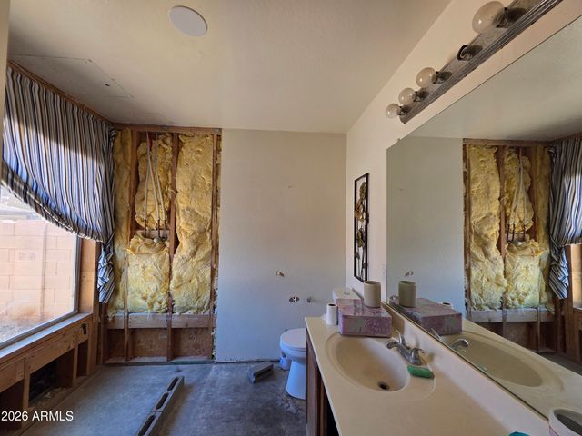 44144 W CYPRESS Lane, Maricopa, AZ 85138