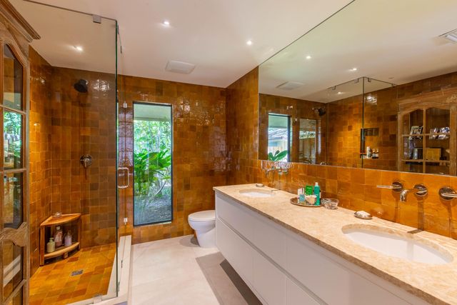 11669 Wimbledon Circle, Wellington, FL 33414