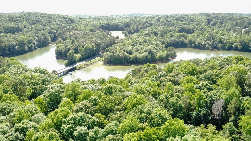 279 Tallulah Drive, Westminster, SC 29693