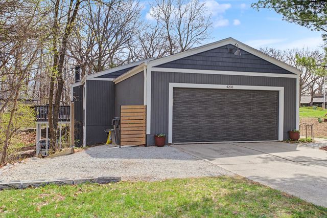 4203 Arizona Circle, Ames, IA 50014