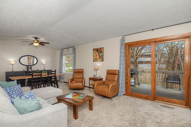 4203 Arizona Circle, Ames, IA 50014