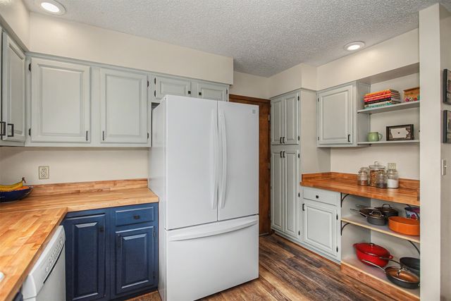 4203 Arizona Circle, Ames, IA 50014