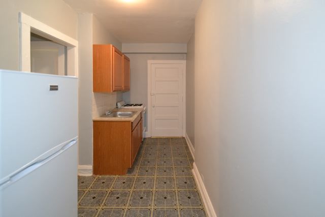 4606 N Beacon Street 3A, Chicago, IL 60640