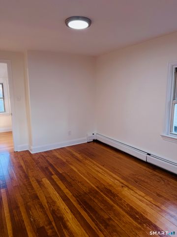 2672 Broadbridge Avenue, Stratford, CT 06614