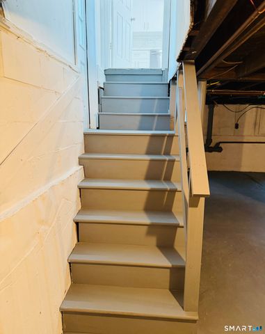 2672 Broadbridge Avenue, Stratford, CT 06614