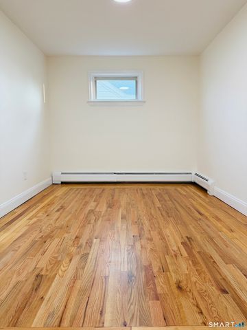 2672 Broadbridge Avenue, Stratford, CT 06614