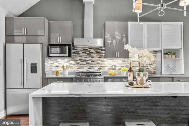 151 V ST NW #4, Washington, DC 20001