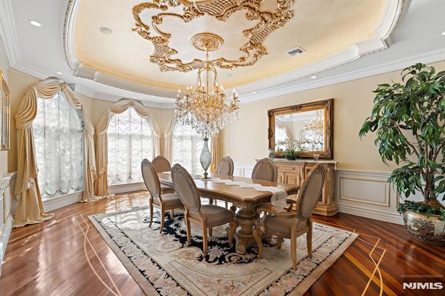 117 Truman Drive, Cresskill, NJ 07626