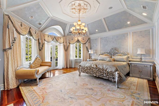 117 Truman Drive, Cresskill, NJ 07626