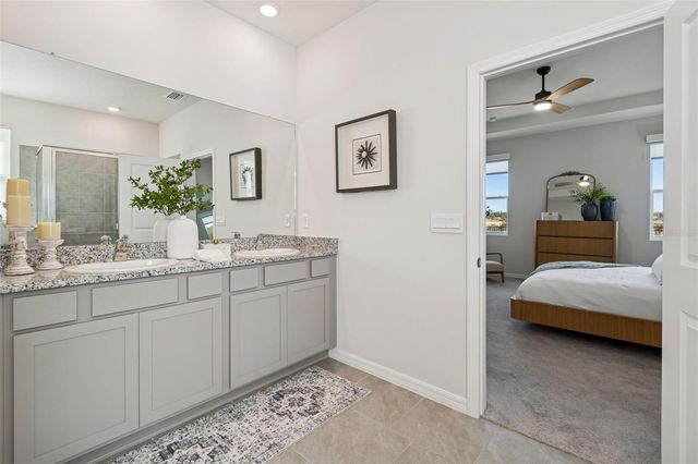 9882 SHORELINE VIEW WAY, Wesley Chapel, FL 33545