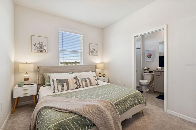 9882 SHORELINE VIEW WAY, Wesley Chapel, FL 33545