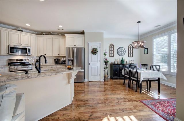 66 River Walk Parkway, Euharlee, GA 30145