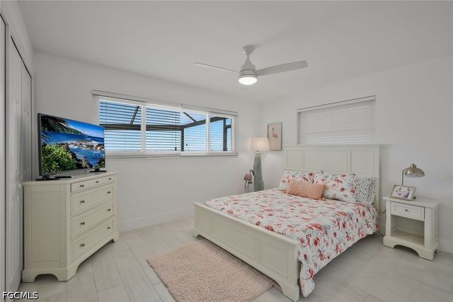 3111 SE 22nd PL, Cape Coral, FL 33904