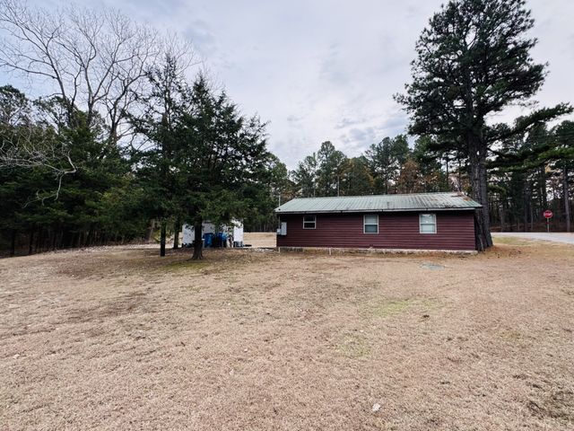 42 CR 35720, Powderly, TX 75473