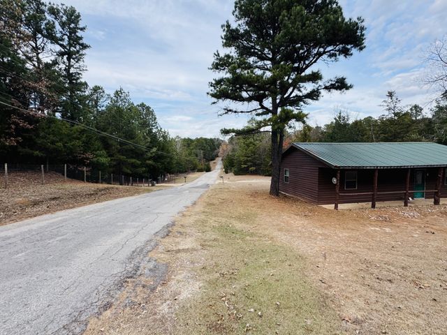 42 CR 35720, Powderly, TX 75473