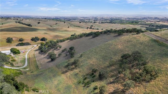 5005 E Highway 41, Templeton, CA 93465