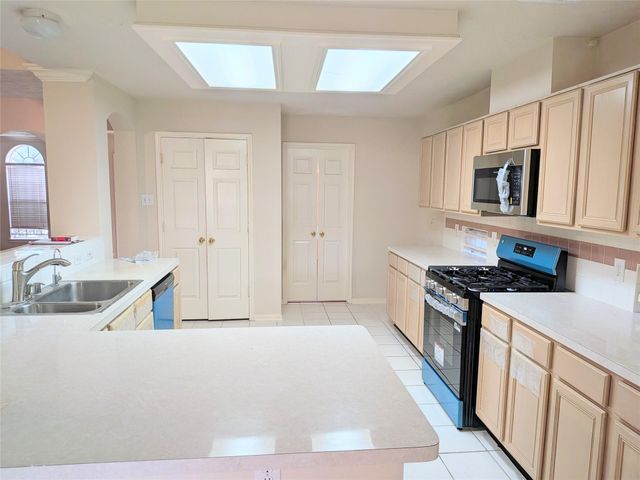 14411 Berrington Drive, Houston, TX 77083