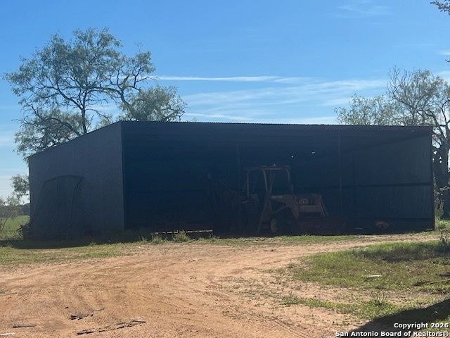 494 Mann, Poteet, TX 78065