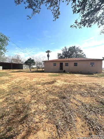 494 Mann, Poteet, TX 78065