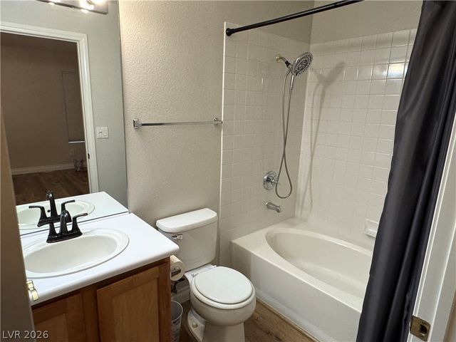 3400 Wexford Lane 102, Las Vegas, NV 89129