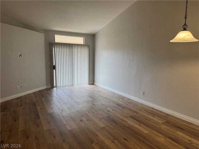 3400 Wexford Lane 102, Las Vegas, NV 89129