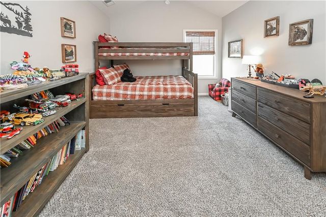 1334 N 161st Terrace, Basehor, KS 66007
