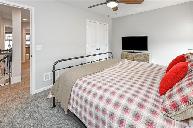 1334 N 161st Terrace, Basehor, KS 66007