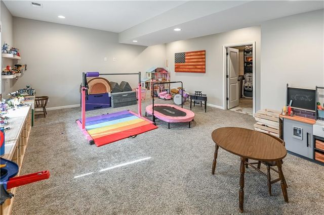 1334 N 161st Terrace, Basehor, KS 66007