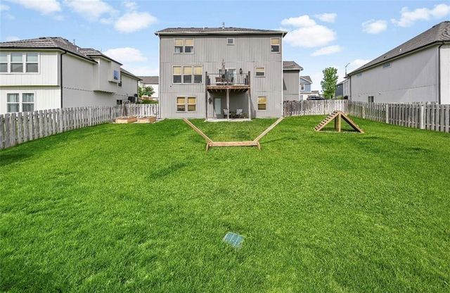 1334 N 161st Terrace, Basehor, KS 66007