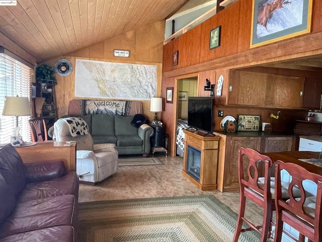 18824 Manzanita Dr, Twain Harte, CA 95383