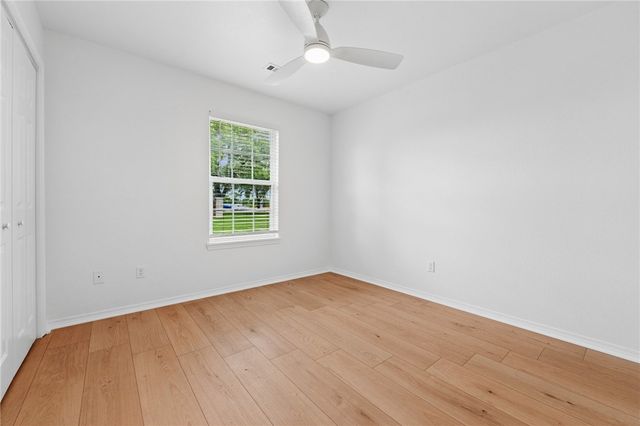 801 N 19th Street, Rogers, AR 72756
