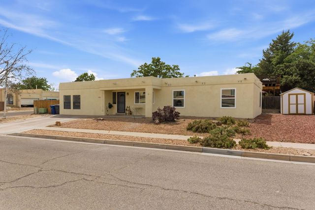 2809 El Tesoro Escondido NW, Albuquerque, NM 87120