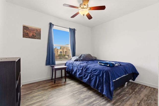 2809 El Tesoro Escondido NW, Albuquerque, NM 87120