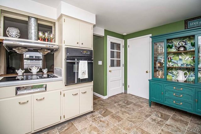 304 Sherbrooke Road, Manlius, NY 13104